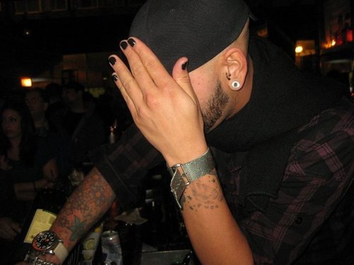 BillySellas's profile picture. 