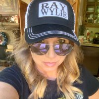 Lisa Lynn Morgan(@divaleftvegas) 's Twitter Profile Photo