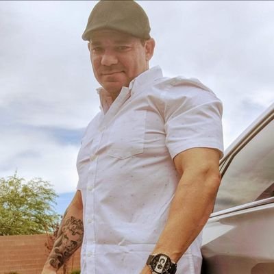 Professional Powerlifter, Personal Security and bodyguard.
