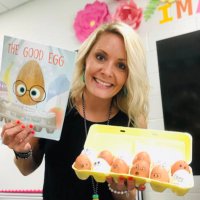 Joanna Cook (@jcookskinders) 's Twitter Profile Photo