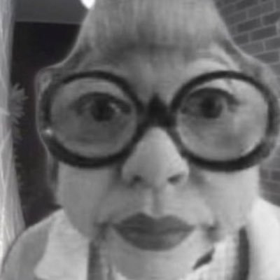 hatdog_ka458's profile picture. i want to be a physicist but...