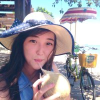 Molly Zhang(@mollozhang) 's Twitter Profile Photo