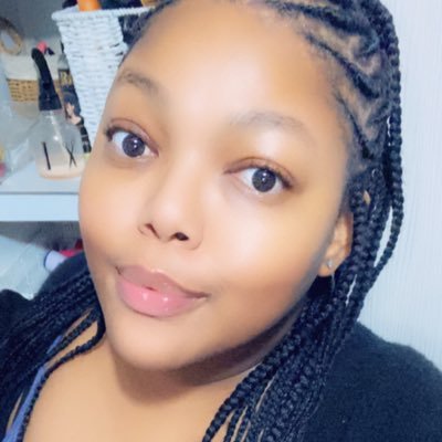 Zeebean1986's profile picture. 🇿🇦🤓🇬🇧. Here for the jokes.