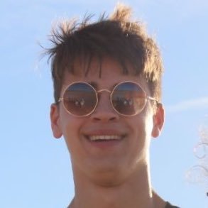 76300Alexis's profile picture. On se reposera dans nos cercueils ⚰️