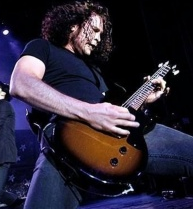 RayTorosFro's profile picture. I am awesome. Bow down to me.