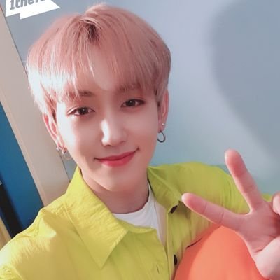binnexwa's profile picture. 트메💎