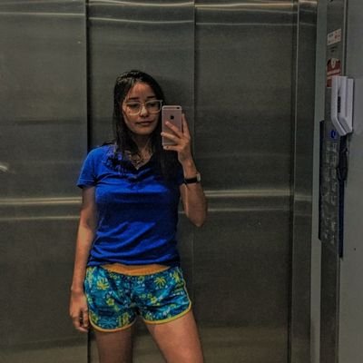 frozzzzzzzzzz's profile picture. 