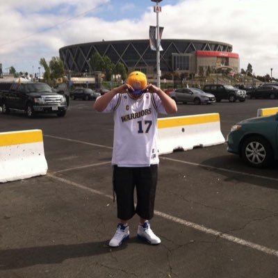 DaNkNmOnEY1300's profile picture. Betting dawgs and smoking logs BET THAT