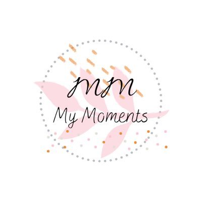 @myymomentts