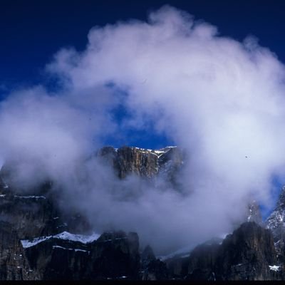 避难枫叶之国, 雪山之湖