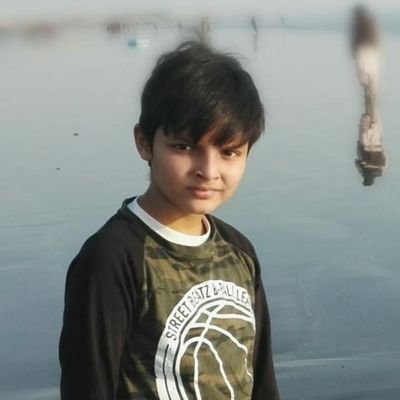 FayyazKhalidBa1's profile picture. Vote ko Izzat do.