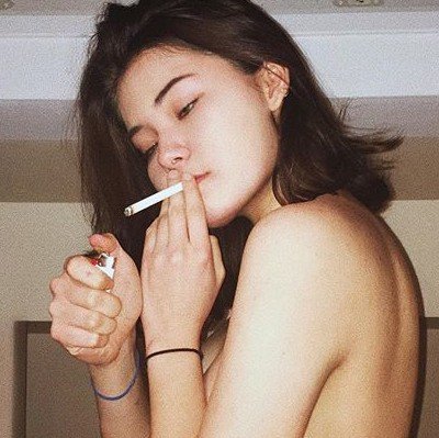 crystal_dcw0's profile picture. ⭐ Modesty? What a silly word. Follow me, and I'll show you the real fun! 🧡