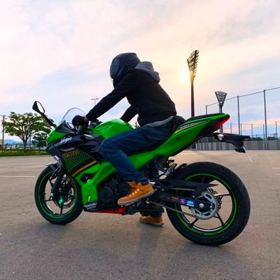 Ninja250/夫婦でライダー/娘氏もいる/嫁氏
(@asuke_rider)MT-25(2020)
Ninja250納車しました！
無言、気軽にフォローよろしくおねがいします！