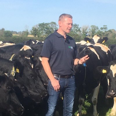 Dad to three girls 👧, Part-time suckler beef farmer, former Carlow & Old Leighlin GAA player. CEO Agricultural Trust. Love all things Ag & Sport!🏃‍♂️⚽️🐮