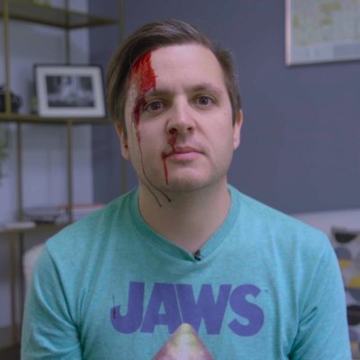 Video Editor. Film fanatic, Shark obsessive, Shark-Film maniac.
Director of upcoming rock 'n' roll comedy @MurderBalladsUK