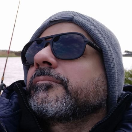 adrianocarlessi's profile picture. Medico cardiologo. Imágenes Cardíacas no invasiva.  #echofirst #whyCMR. Unión Santa Fe🇦🇹. #Beatlesforever. Emperrado corazon amora.