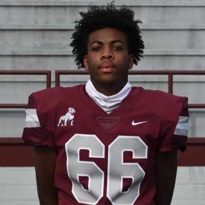 6’2 200lb DE Bearden High c/o 2022