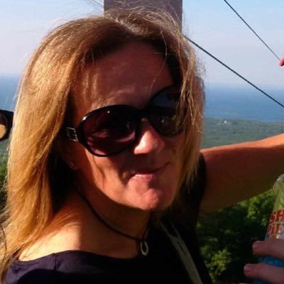 Kym29Kym's profile picture. Mom who hates BS. Probably won’t change your life with my tweets. Married. This isn’t Tinder. no lists please.