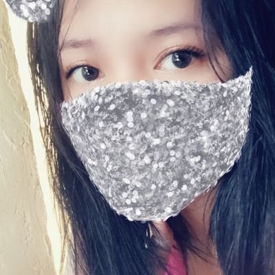 queengellie_'s profile picture. You are your own queen 👑 A mermaid who loves food and pretty things ✨