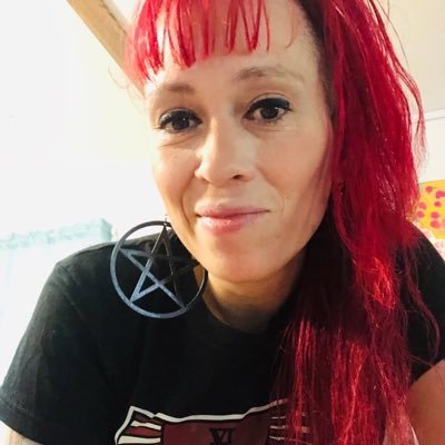 art and tarot readings. Check my website to book a private reading.