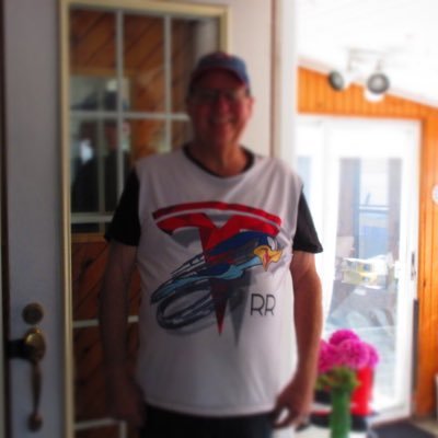 Canadian veteran. Habs fan, climate change , Tesla , Space X ,  fully support Ukraine