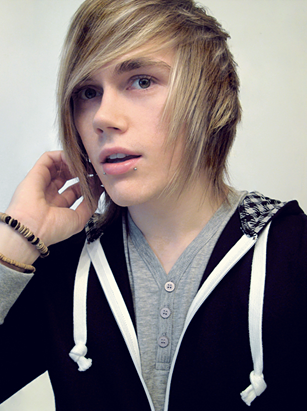 I'm Hayden. You'll probably hate me.. Unless you're cool. My boyfriend is Maxxie. Just a warning.. you best keep your hands off.