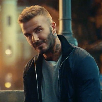 A man trapped between sanity and insanity. Former solider. Former man of the cloth. Am I truly cursed?#RP #werewolf #MC 21+ #Single #oc #Ask4Dms