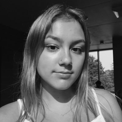 _Anamartin_'s profile picture. goshen ‘24 she/her