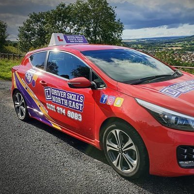 We’re a North East Driving School based in Durham. Tweets mainly pass pics, driving advice and handy driving related tips 🚘