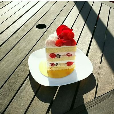 ucsnb's profile picture. 1998年からUC。 過去入院３回。
今までにサラゾピリン、サラゾ座、ペンタサ、 ペンタサ注、プレドニン、ステロネマ、フラジール、アサコール、イムラン、プログラフ、GCAP、LCAP、ヒュミラ  レクタブル を使用    
 現在、サラゾピリン、イムラン、フォリアミン、ヒュミラ他。