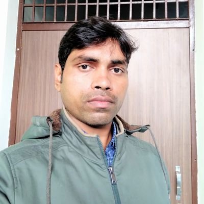 Adarsh92512274's profile picture. 