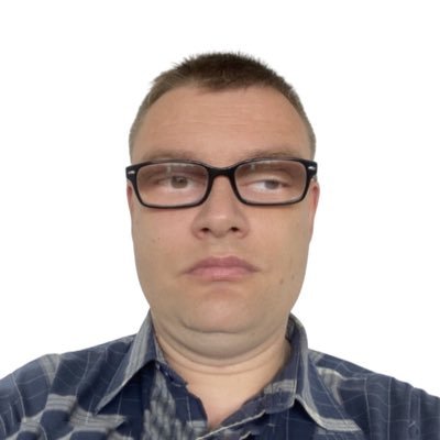 Nie akceptuję hejtu. Kocham wolność. W serwisie X wyrażam moje prywatne opinie