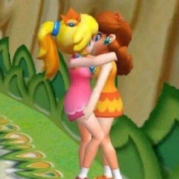 fairyrizZmother's profile picture. Bumble bio ghostwriter | Sex and the City historian | Future social media manager