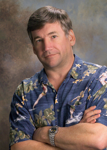 Michael is known for his casual style of portraits. Both classic & painterly,pictorial in design.