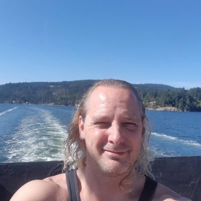 Dannyjuan18's profile picture. Realtor
Christ believer ⛪
father of 2wonderful kids. 
love traveling to places.