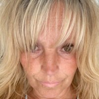 linda holland - @lindaHEdwards Twitter Profile Photo