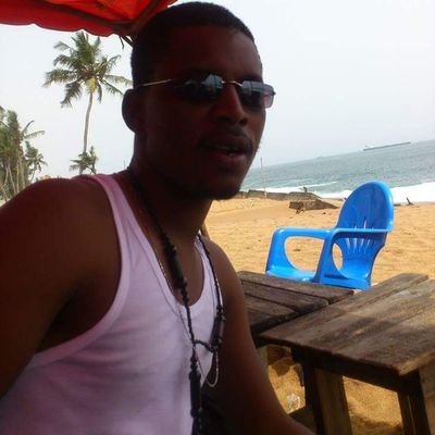 AbdulMu03527555's profile picture. I'm simple