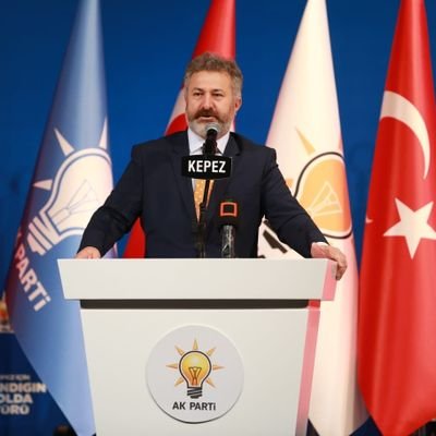 16yıl AK Parti  Kepez İlçe Başkanlığı 
SAYAD DERNEK Başkanı
2014-2019 Büyükşehir Belediye Meclis Üyesi - Grup Sözcüsü