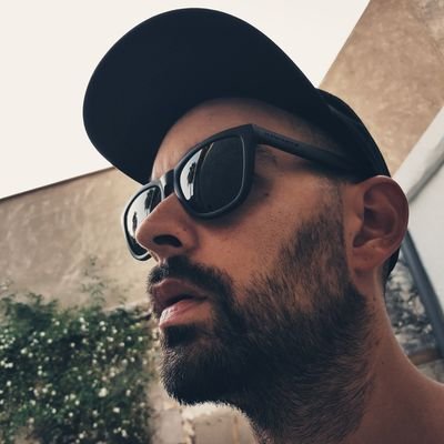 GSUSET's profile picture. Arquitecte, professor, músic, valencià.
Redactor en esXti