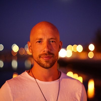 Founder of CityHub: Urban Hotel for the New Generation │https://t.co/vheAcDvw9b