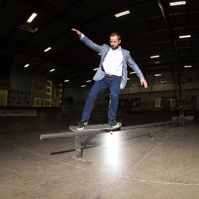 Founder & CEO of @DLCdrop l Host of The DLC Drop Podcast l Former Chairman of @EsportsTAssoc l Skateboarder l John 13:34