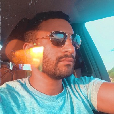 THEEMonem's profile picture. 