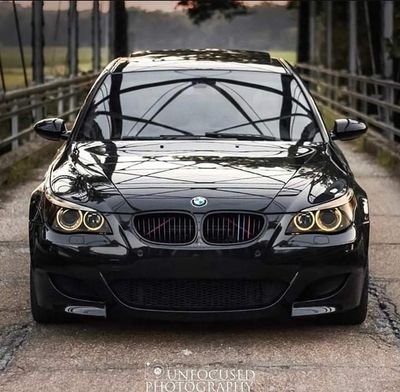 Juan21591131's profile picture. 👉