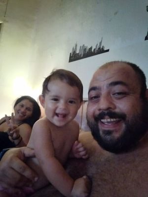 Persona, trabajador, padre, esposo, hijo, republicano, vallekano, iluso... o no sé en qué orden, da igual. Yo me defino, tú me dibujas y ellos eligen...