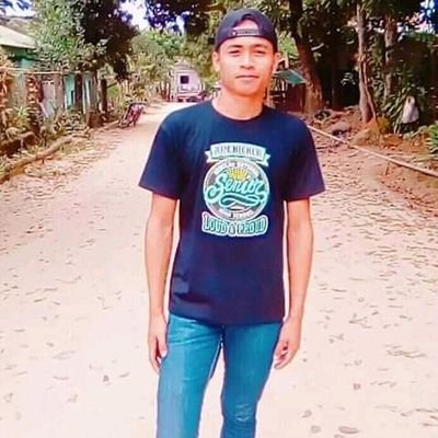 JrVillaren's profile picture. respect other people🤗