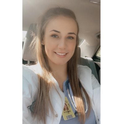 21 | Nurse 👩🏼‍⚕️