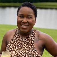 Brittney Williams (@momwifeteach8) 's Twitter Profile