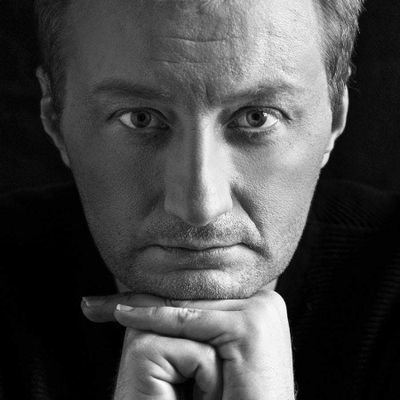 AlenJelen's profile picture. Theater and radio director, dramaturg
Gledališki in radijski režiser, dramaturg