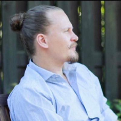 SilvonenS's profile picture. #Basketball, #Padel, #NFL, #NBA, #NBAfi. #ScubaDiver, #traveller, Solidsport CM. FIN/ENG. 🤷🏼‍♂️