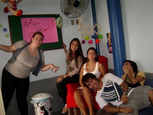 Grêmio Estudantil da Escola Mãe Admirável
Integrantes: Ana Paula Feretto, Bruna Bottega, Letícia Zanchettin, Luis Carlos Fagundes, Paula Schröder